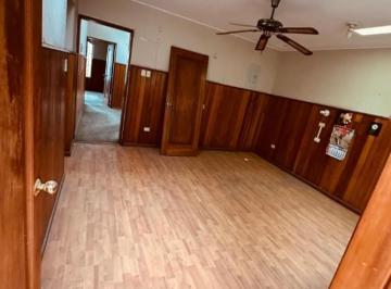 Terreno / Lote · 1035m² · 6 Dormitorios · 5 Estacionamientos · Se Vende Terreno - Casa a Precio de Terreno 1,035 m² en Res Monterrico La Molina