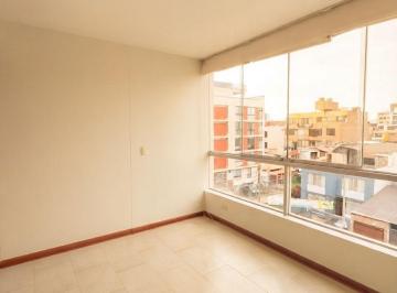 Departamento de 2 habitaciones, Lima · Vendo Centrico Departamento en Surquillo