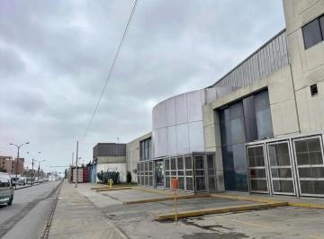 Terreno / Lote · 4320m² · Cercado de Lima – Vendo Terreno Comercial de 4,320 m² en Av Colonial con Zonificación Rdma