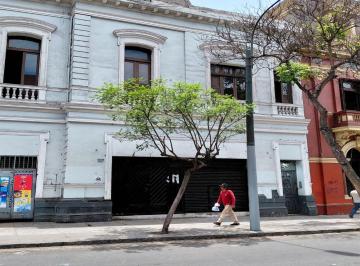 Casa de 18 habitaciones, Lima · Vendo Casa Excelente Ubicación Cerca Av Tacna – Cercado de Lima