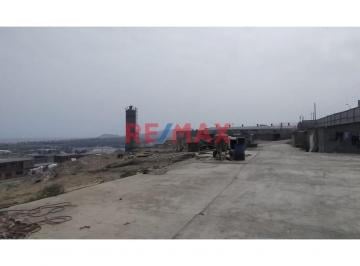 Terreno / Lote · 4000m² · Aquiler de Terreno Industrial I2 en Villa El Salvador 4000 m² de Area de Terreno