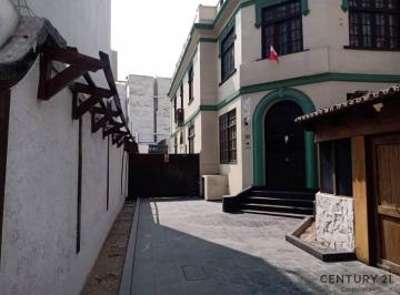 Terreno / Lote · 712m² · Terreno en Miraflores