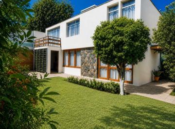Casa de 3 habitaciones, Arequipa · Se Vende Hermosa Casa en Yanahura Muy Cerca a Av Bolognesi Cerca Aclub Internacional