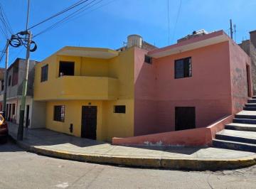 Casa de 5 habitaciones, Lima · Casa con Potencial Para Remodelar o Construir Desde Cero