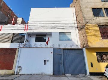 Local comercial · 162m² · Vendo Local Comercial de 4 Pisos + Terraza y Azotea 558 m² Construidos, Ubicado en Cercado de Lima