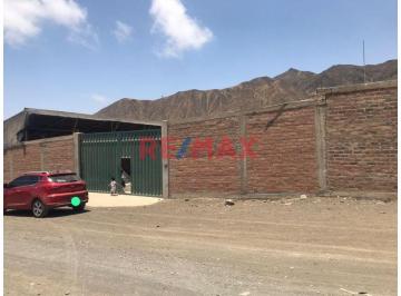 Local comercial , Cañete · Venta de Almacen Agropecuario – 4,434 m² | Chilca