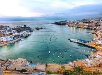 Hotel · 742m² · 21 Dormitorios · Venta y Traspaso de Hotel Frente Al Mar en San Bartolo