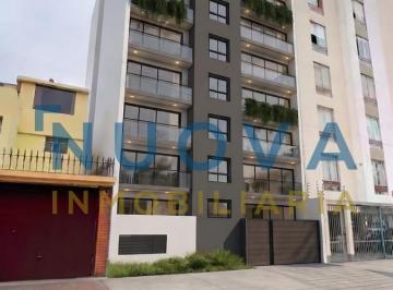 Departamento · 81m² · 3 Dormitorios · 1 Estacionamiento · Se Vende Departamento 81 m² en Surquillo con Cochera