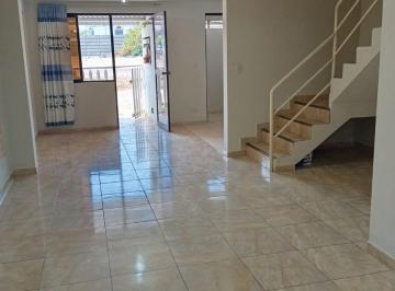 Casa de 3 habitaciones, Lima · Vendo Exclusiva Casa de 3 Pisos en El Balneario de Santa Rosa: Urb Country Club