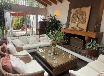 Casa de 3 habitaciones, Lima · Alquiler de Linda Casita en Surco Zona Sta Rita de Casia Parques