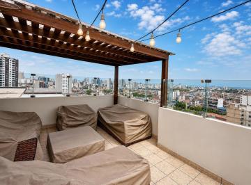 Departamento · 156m² · 4 Dormitorios · 1 Estacionamiento · Se Vende Departamento Duplex en Breña Limite con Pueblo Libre