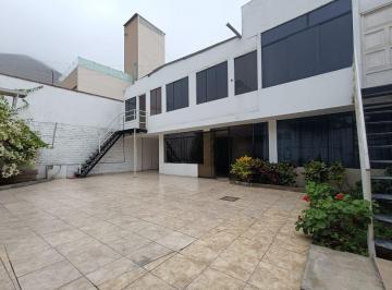 Casa de 4 habitaciones, Lima · Ocasión Vendo Casa Como Terreno 300 m² Sol de La Molina