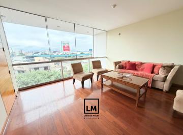 Departamento · 231m² · 1 Estacionamiento · Excelente Triplex en Venta en Aurora, Miraflores
