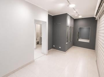 Local comercial · 75m² · Local en Alquiler en Av de 55 m²