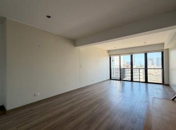 Departamento de 2 habitaciones, Lima · Oportunidad de Gran Metraje en Miraflores | 121.42 m² · 2 Dorm · Cochera Doble + Depósito