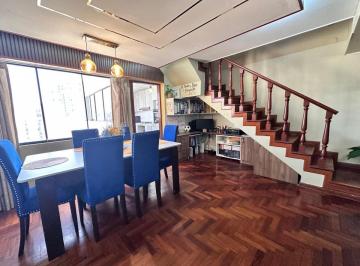 Departamento · 213ha · 7 Dormitorios · Triplex en Venta en Santa Beatriz Id: 3 7 2 5 5