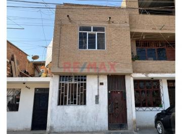 Casa · 77m² · 5 Dormitorios · Casa en Venta en La Urb. Urrunaga - 4° Sector (M. Dávila)