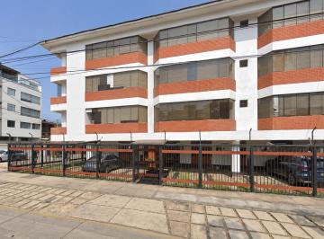 Departamento de 3 habitaciones, Lima · Departamento en Venta de 98 m² con 3 Dorm. y Cochera – Santiago de Surco