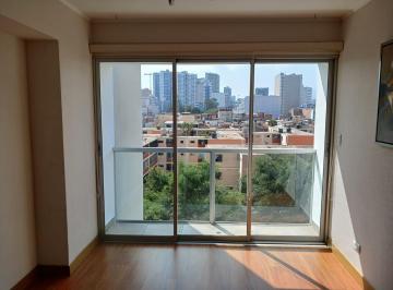 Departamento de 3 habitaciones, Lima · Vendo Departamento en Linsidro