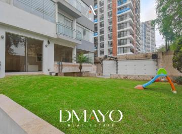 Departamento · 365m² · 4 Dormitorios · 10 Estacionamientos · Venta de Exclusivo Departamento en Primer Piso con Jardin y Piscina Urb. Orrantia - San Isidro