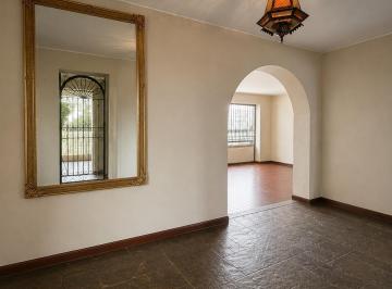 Departamento · 251m² · 3 Dormitorios · 3 Estacionamientos · Departamento en Venta en San Isidro / Ascensor Directo a Tu Piso Exclusivo