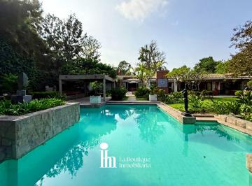 Casa de 4 habitaciones, Lima · Exclusiva Residencia de Lujo con Salida Directa Al Club Golf Los Incas