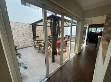 Departamento de 3 habitaciones, Lima · Venta de Precioso Dpto. en 1er. Piso Elevado con Terraza en Aurora