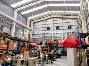 Nave industrial , Lima · Local Industrial en Venta 1,031 m² Jr. Luis Carranza - Cercado de Lima