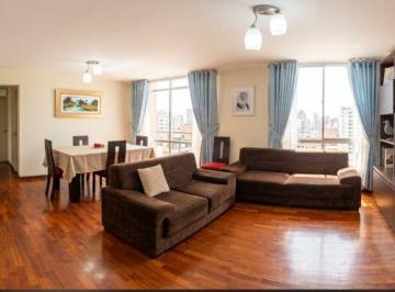 Departamento de 3 habitaciones, Lima · ¡Excelente Departamento con Ascensor Directo, en El Corazón de Miraflores!