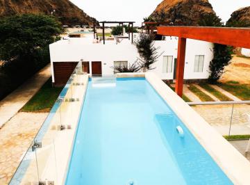 Casa · 150m² · 4 Dormitorios · 2 Estacionamientos · Tu Refugio de Ensueño en Chocalla, Casa Espaciosa de 2 Pisos en Condominio Farallones
