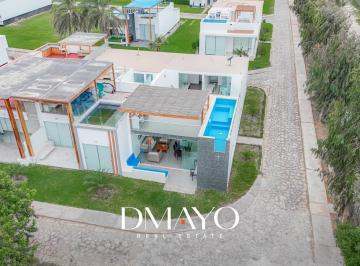 Casa · 150m² · 4 Dormitorios · 2 Estacionamientos · Tu Refugio de Ensueño en Chocalla, Casa Espaciosa de 2 Pisos en Condominio Farallones