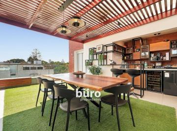 Departamento de 4 habitaciones, Lima · Lindo y Amplio Duplex en Venta de 247 m² en Surco con Espectacular Terraza