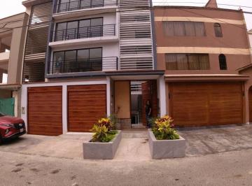 Departamento de 3 habitaciones, Lima · Departamento en Venta en La Molina