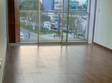 Sala con balcon vista exterior · Departamento en Alquiler
