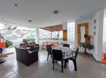 Casa · 380m² · 7 Dormitorios · 2 Estacionamientos · Casa en Punta Rocas en Venta