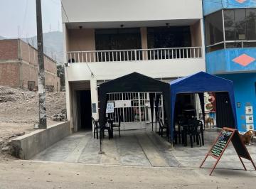 Casa · 241m² · 4 Dormitorios · 1 Estacionamiento · Oportunidad de Inversión | Casa + 2 Locales Comerciales en Terrazas de Caraponguillo