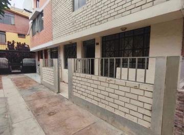 Casa de 3 habitaciones, Lima · Casa en Venta