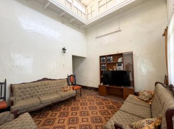 Terreno / Lote · 213m² · Terreno Para Uso Mixto