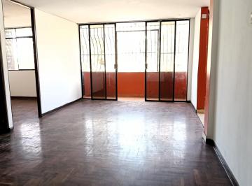 Departamento · 90m² · 3 Dormitorios · Alquilo Depa - 3 Hab - Frente a Palacio de La Juventud