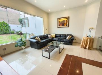 Casa de 3 habitaciones, Lima · Casa en Venta en San Borja | 450 m² | 3 Dorm. | 2 Cocheras | Cerca Al Pentagonito | Us$799,000