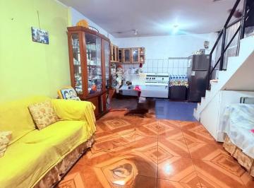Casa · 4 Dormitorios · Casa en Valdiviezo