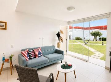 Casa de playa de 3 habitaciones, Cañete · Casa de Playa de 165 m² con 3 Dorm. en Venta en San Antonio