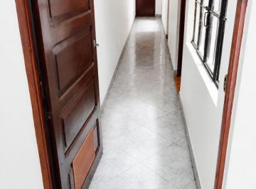 Local comercial , Lima · Alquiler de Local Comercial en Primer Piso – Zonificación Cv