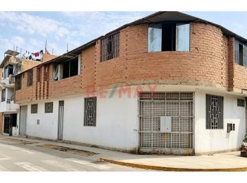 Casa · 270m² · Venta de Casa en San Martin de Porres