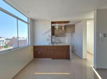 Departamento de 3 habitaciones, Chiclayo · Venta de Departamento de Estreno en Cuarto Piso a Espaldas de La Universidad Sipan