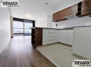 Departamento · 84m² · 2 Dormitorios · 1 Estacionamiento · Venta de Departamento Duplex de Estreno con Terraza y Cochera en San Miguel