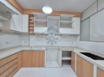 Departamento de 3 habitaciones, Chiclayo · Venta de Departamento en Primer Piso con Cochera en Urb. Los Sauces
