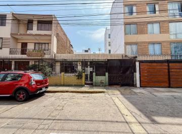 Terreno / Lote · 222m² · Se Vende Amplio Terreno en Zona Céntrica de Pueblo Libre