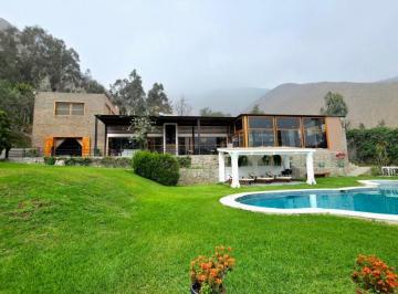 Casa de 13 habitaciones, Lima · Casa de Campo en Venta en Chaclacayo con Piscina – 16,293 m²