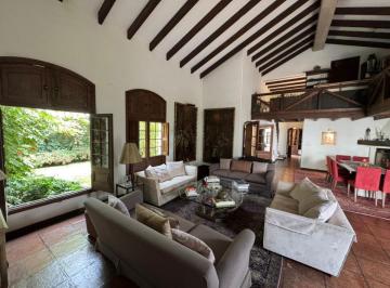 Casa de 4 habitaciones, Lima · Linda Casa de 1025 m² Estilo Rustico con 4 Dorm. en Venta en Rinconada Baja
